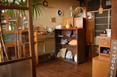 c0002943_1391850.jpg