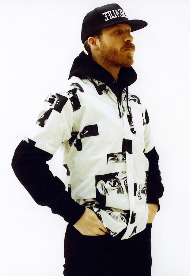 Supreme 2011 Spring/Summer Lookbook _a0118453_1464076.jpg