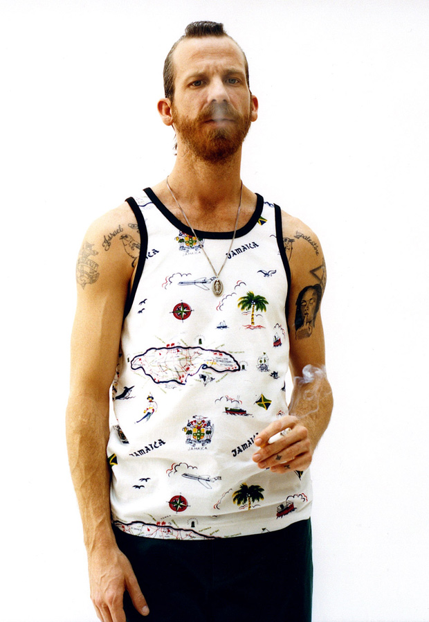 Supreme 2011 Spring/Summer Lookbook _a0118453_1482841.jpg