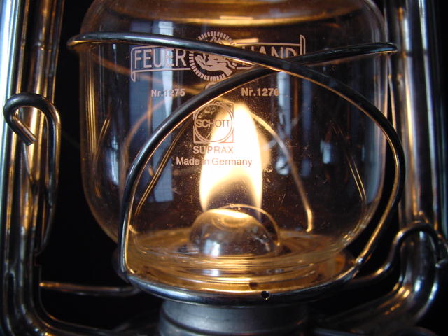 FEUER HAND LANTERNのCF芯脱落なきこと_f0113727_9283491.jpg