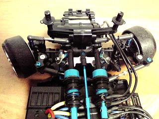 タミヤ M-06+M-05 ツインモーター : 走るマシーン