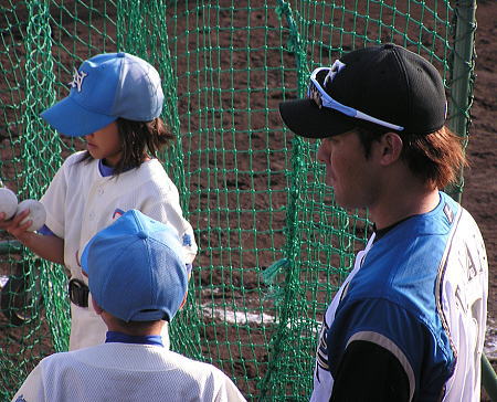 僕らずっと全力で野球少年なんだ　2011年キャンプ・野球教室編_d0113900_1823873.jpg