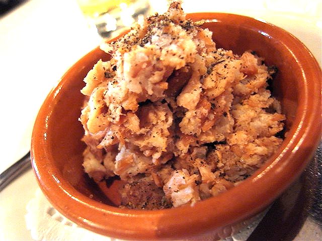 うっすらと告知じみた感じ。_c0116714_493327.jpg