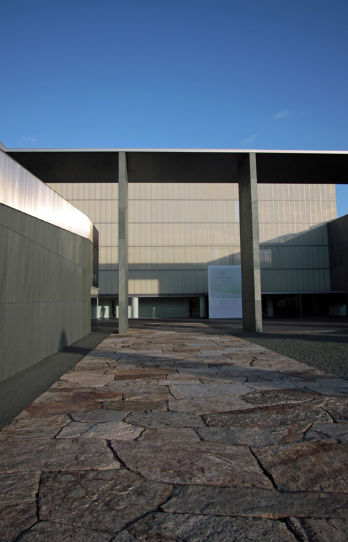 豊田市美術館_d0090733_1921890.jpg