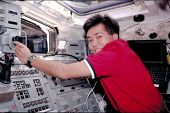 宇宙ステーションを見よう!!_e0120896_1343012.jpg