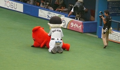 マーフィーも癒され♪_b0166128_10415670.jpg