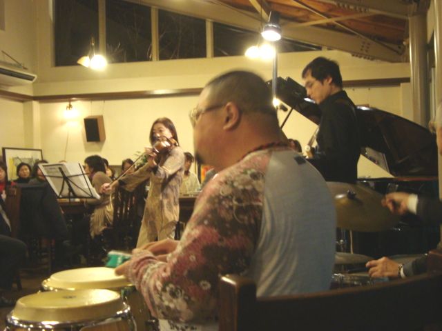 e0060041_8512441.jpg