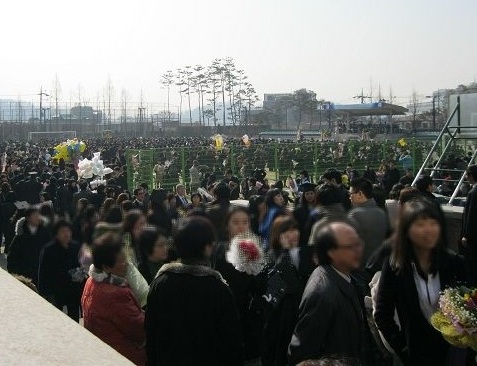 韓国の卒業式 한국의 졸업식 Seoulの風だより 韓国の卒業式 한국의 졸업식 Seoulの風だより