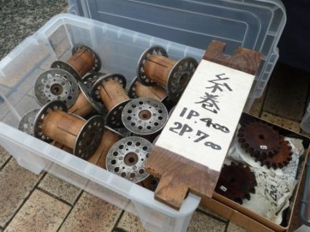 大和駅プロムナードの骨董市に行きました☆_c0152341_21284674.jpg
