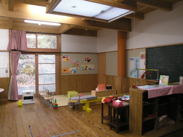 日田市のすぎっ子保育園を見学しました。2011年2月17日_e0223558_9271546.jpg