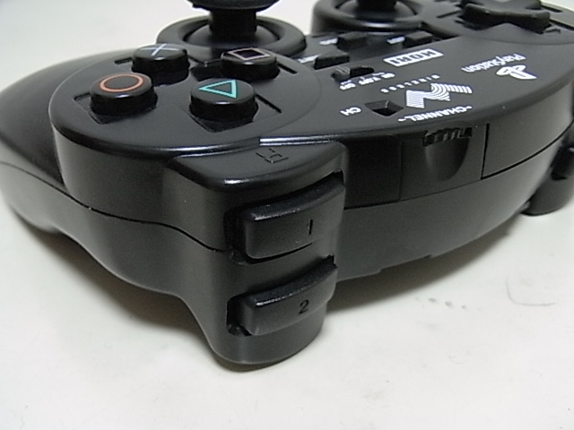 【レビュー】HORI ワイヤレス アナ振2_c0004568_2021814.jpg