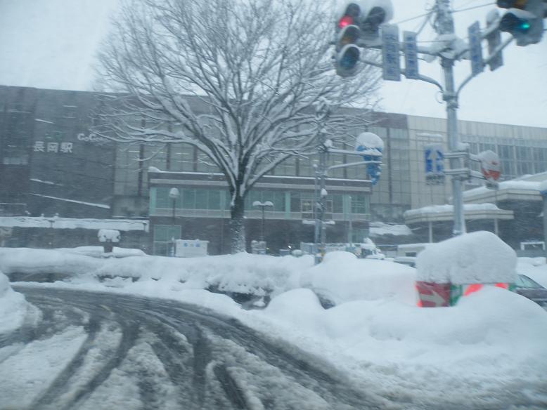 長岡　2011.1.30　雪景色_f0232160_19375672.jpg