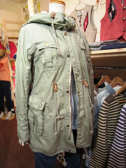 Westwood Outfitters \"1枚で2度嬉しいアイテム\"_f0191324_113242.jpg