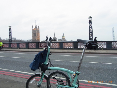 TheBROMPTON ロンドン研修ツアー２０１１ その６_d0197762_11221863.jpg