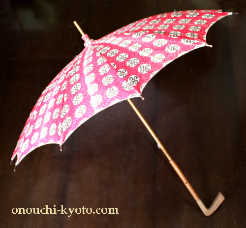 張替えで、竹久夢二のような日傘に変身！_f0184004_932394.jpg