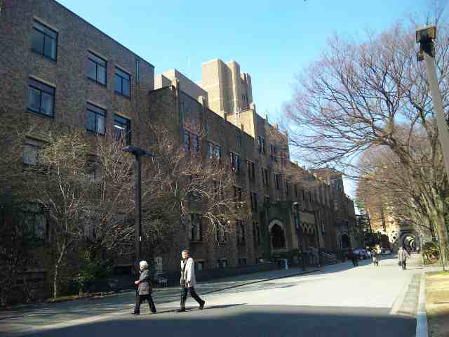 東京大学 _e0090970_1055351.jpg