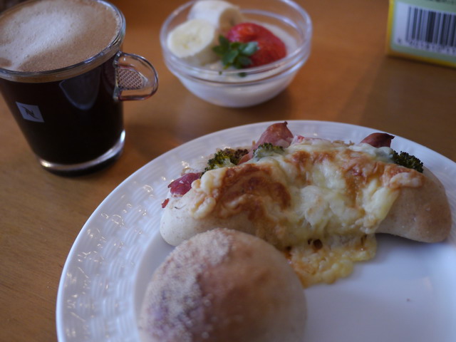ドイツ風ピザ_e0222120_2061590.jpg