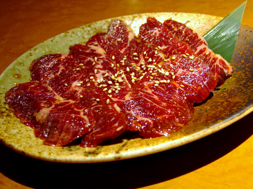 「聖蹟桜ヶ丘 まんぷく大地の王様のロース」_a0000029_081362.jpg