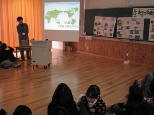 吉田南小学校にて「着信アリ」「eat・eat・eat」WSを実施しました_c0167632_14263551.jpg