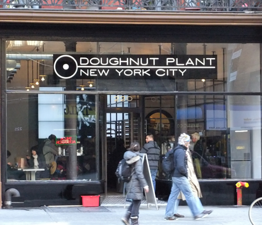 ニューヨークNo1のドーナツ屋さん、ドーナツ・プラントがNY2号店をオープン！_b0007805_1353837.jpg