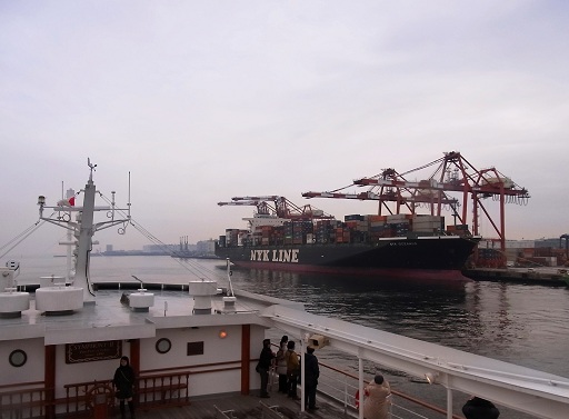 川﨑工業地帯クルーズ_c0192215_9464852.jpg