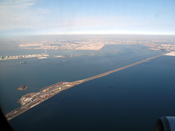 f0052269_2344094.jpg