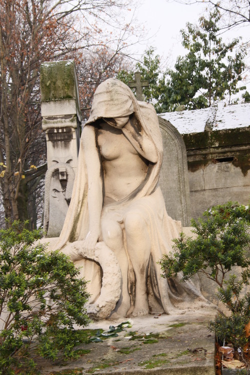 パリ散歩（モンマルトル墓地） : マルオのphoto散歩