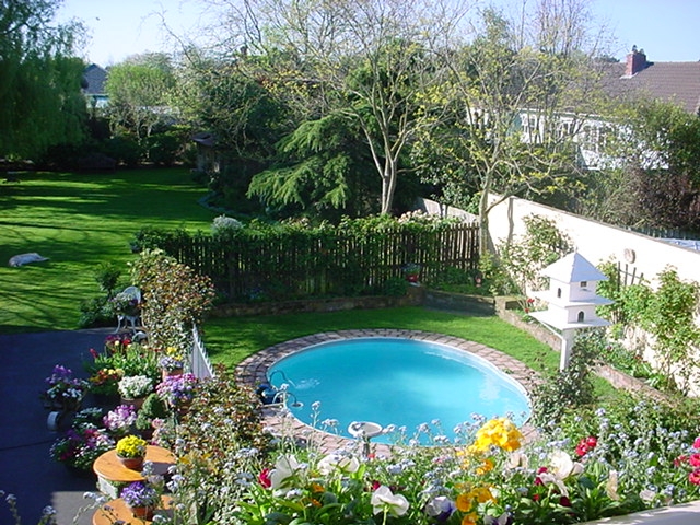 e0204927_09115.jpg