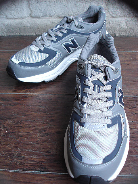 NEW : new balance [M2000] SPECIAL EDITION !!_a0132147_095894.jpg