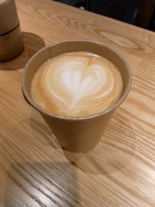 ★OMOTESANDO KOFFEE(表参道コーヒー)_b0189667_9183883.jpg