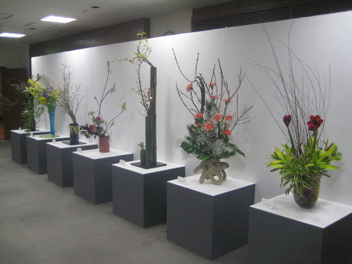 アクロス福岡の華展へ。_d0195183_043117.jpg