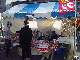着々と！つけなぽりたんくいだおれまつり会場_b0093221_9442033.jpg