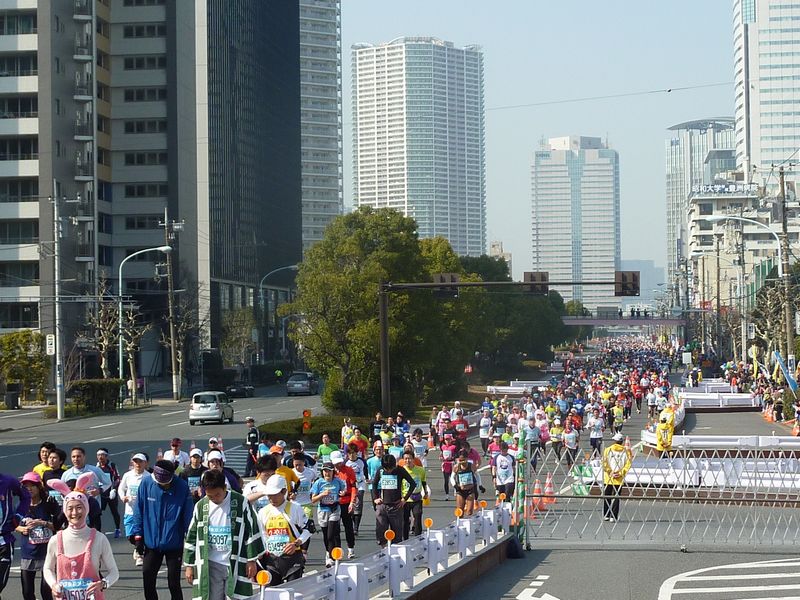 東京マラソン 2011観戦してきました_e0157386_1745431.jpg