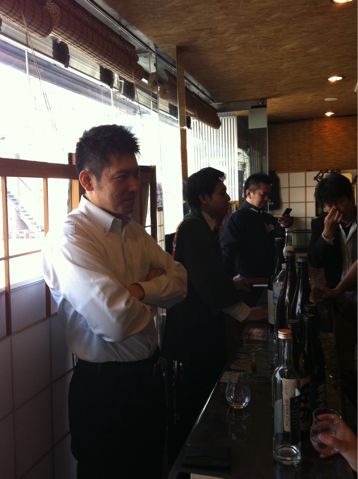 宮崎焼酎 赤鹿毛 柳田酒造 柳田正さんと 旭萬年 渡邊酒造場 渡邊幸一朗さんが当店にやってきた 大阪酒屋日記 かどや酒店 宮崎焼酎 赤鹿毛 柳田酒造 柳田正さんと 旭萬年 渡邊酒造場 渡邊幸一朗さんが当店にやってきた 大阪酒屋日記 かどや酒店