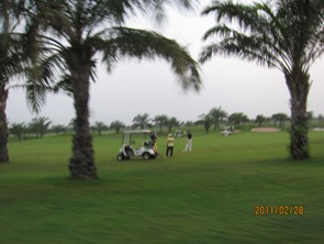 タイでの初ゴルフに行きました_b0100062_20151599.jpg