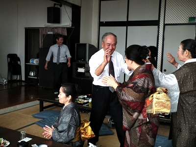 「古仁屋在住諸鈍会 総会並びに敬老会」に行ってきた。_e0028387_12494727.jpg