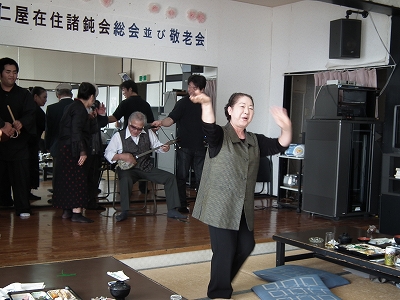 「古仁屋在住諸鈍会 総会並びに敬老会」に行ってきた。_e0028387_12505910.jpg