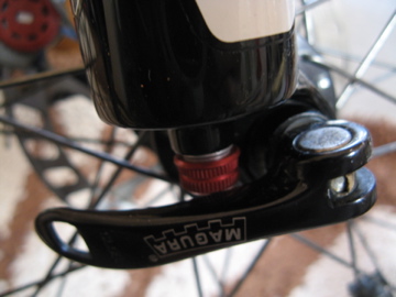 MAGURA  Durin  Race  装着_a0117599_2243547.jpg