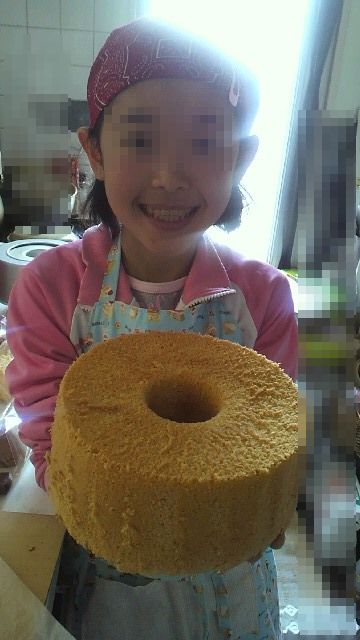 今日は基本のバニラシフォン♪_a0113430_2353549.jpg