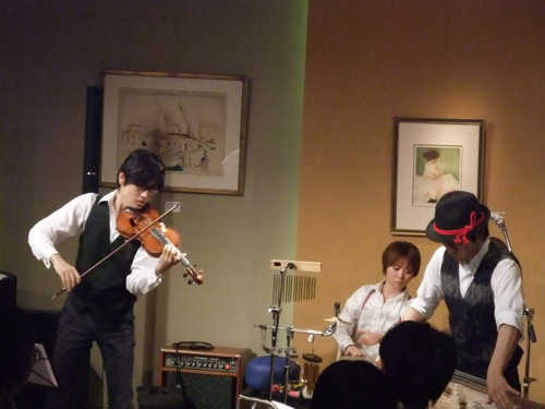 HEART EARTH ART Concert ~中井智弥&白須今ライブ_c0173978_043358.jpg