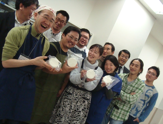 ●チーズ講習会●行ってきました●楽しかったです●_b0204930_23504054.jpg
