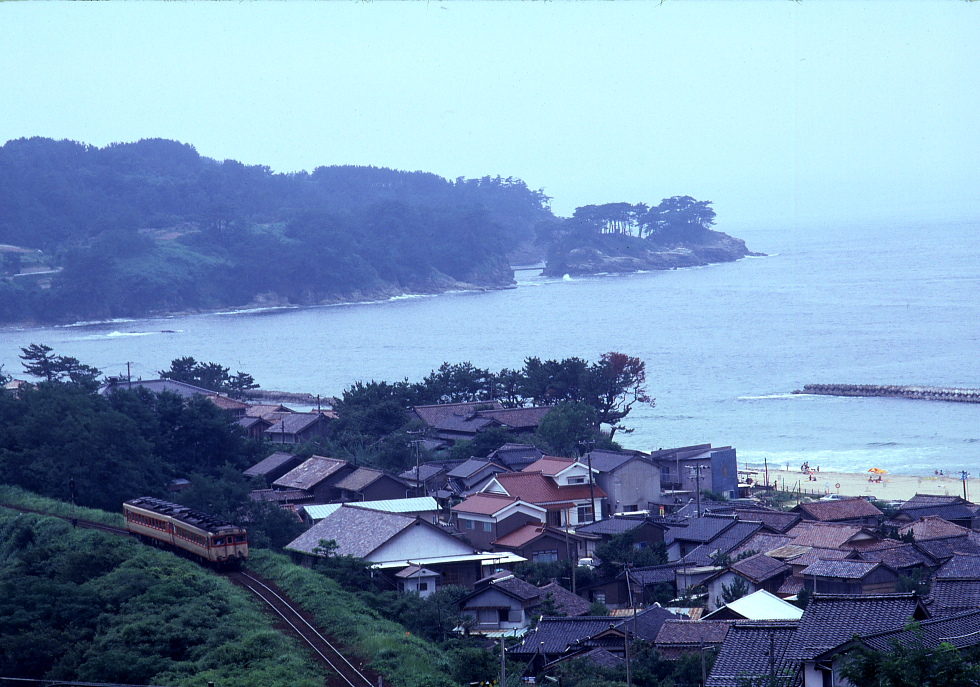 海岸を行くキハ58 - 1982夏・山陰 -_b0190710_22383738.jpg