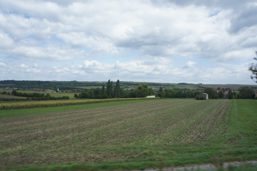 ブルノからウィーンへ　　　バスからの車窓風景_e0040345_98238.jpg