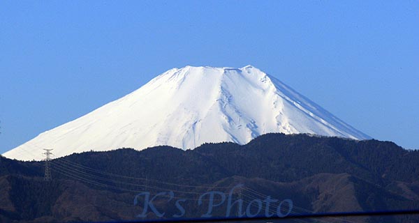 久し振りに結氷！　富士山！_d0054076_8265569.jpg