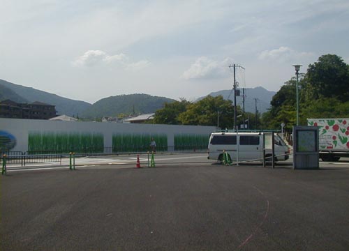 ●嵐山駅前の変化、その75(広場)_d0053294_08434.jpg