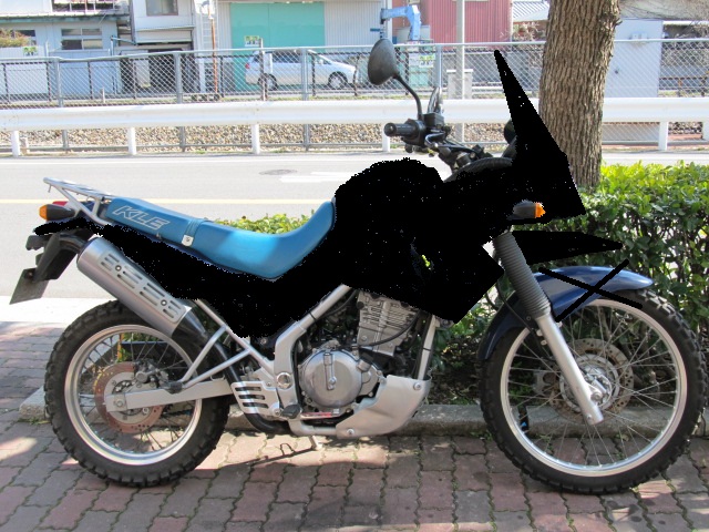 カワサキ アネーロ２５０ 修理とオールペン考 モーターヘッド サイクルショップ