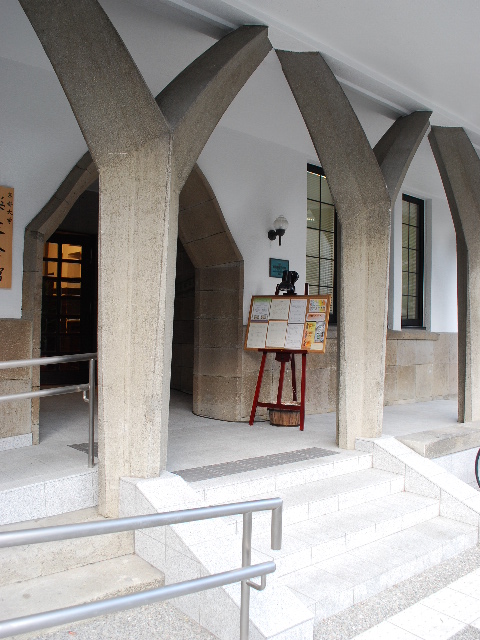 京都大学・楽友会館(大正モダン建築探訪)_f0142606_756284.jpg
