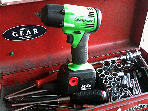 Snap‐on スナップオン インパクトレンチ CTJ4410 14.4V バッテリ Snap‐on スナップオン インパクトレンチ CTJ4410 14.4V バッテリ