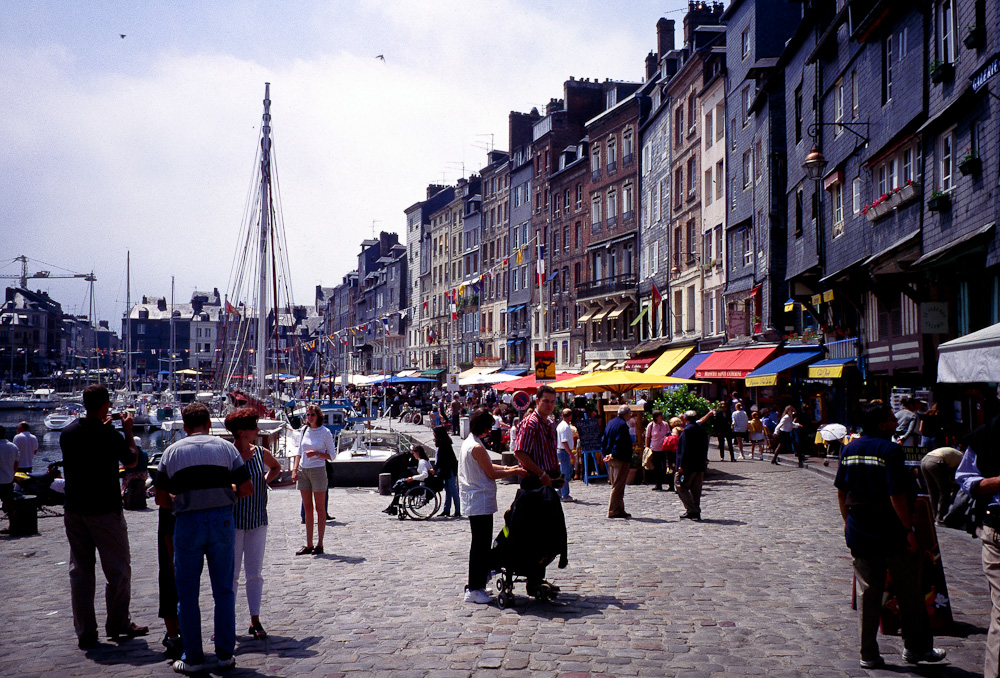 2011-03-06  Honfleur　（1999年6月）_a0179592_2330413.jpg