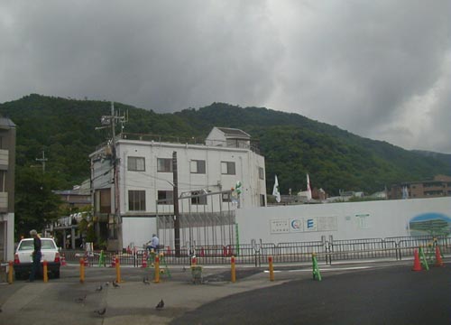 ●嵐山駅前の変化、その77(広場)_d0053294_11413183.jpg